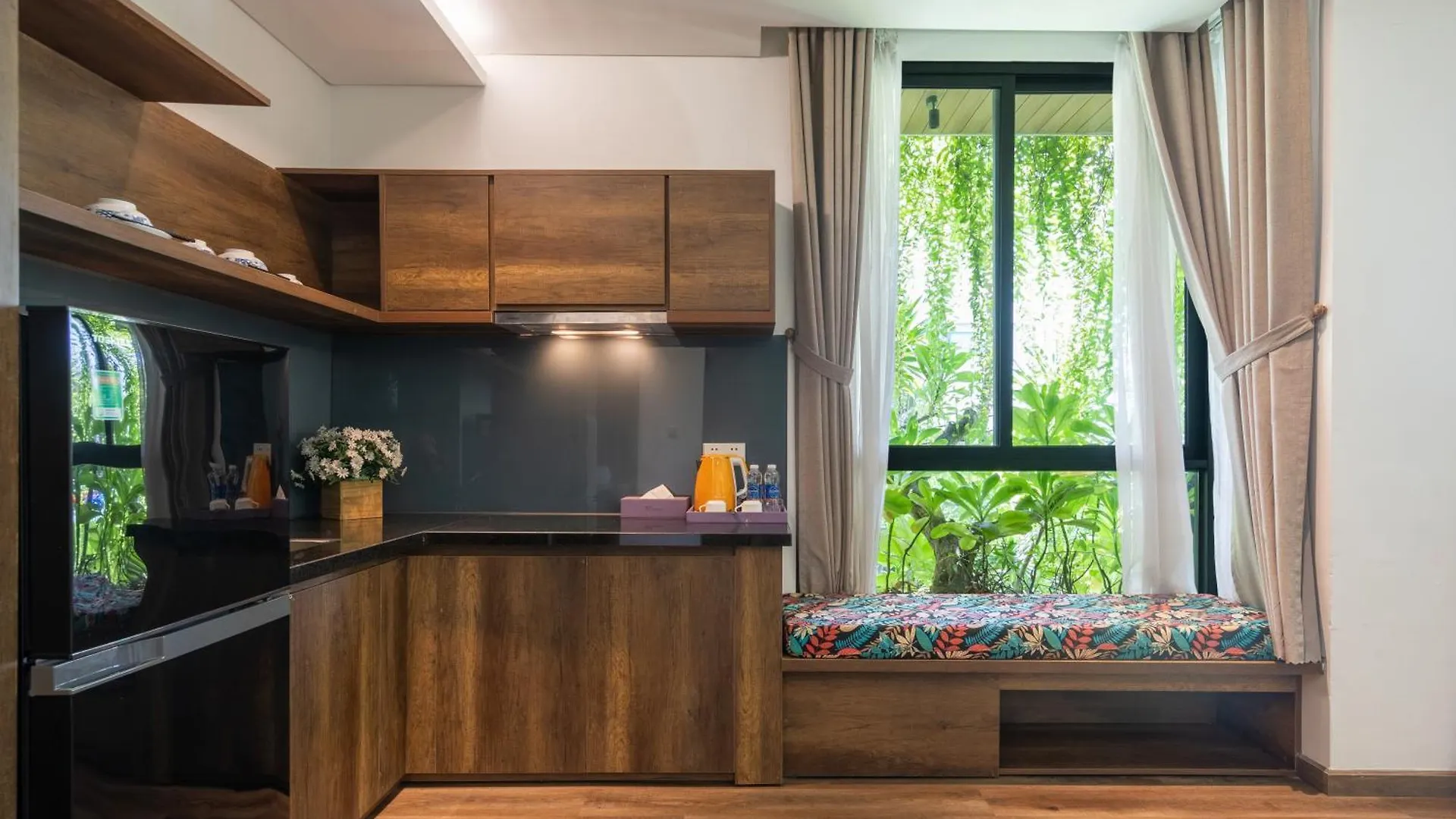 K House Apartment Danang Beach Aparthotel