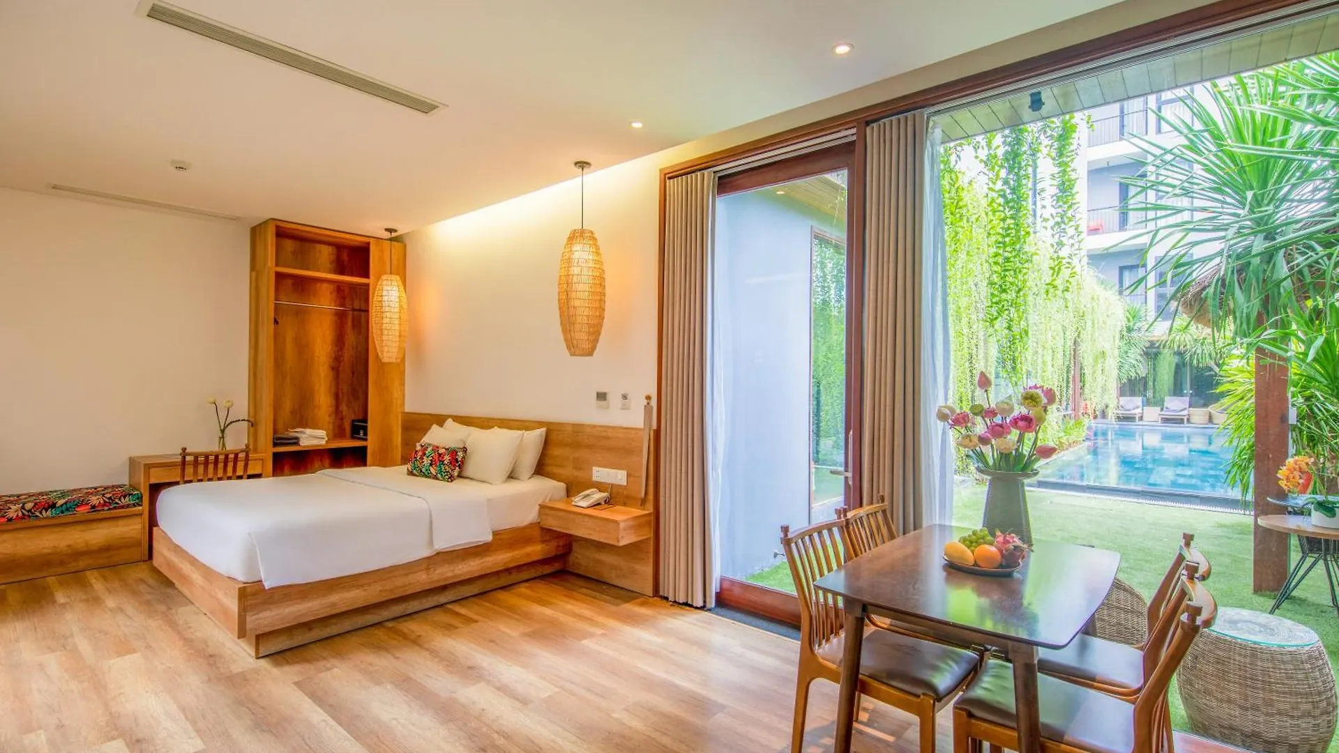 **** Aparthotel K House Apartment Danang Beach Vietnam