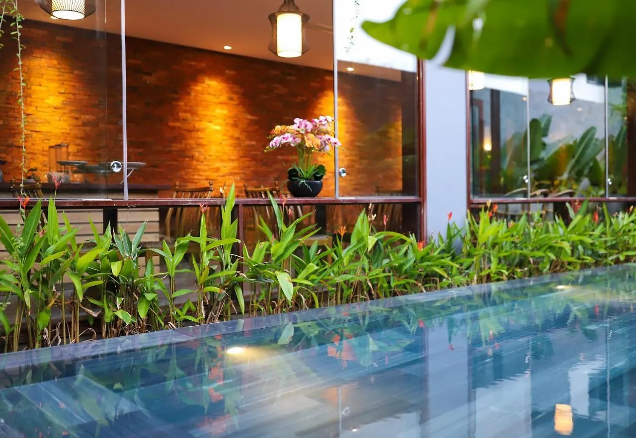 K House Apartment Danang Beach 4*, Đà Nẵng